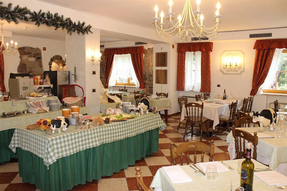 Hotel Rosalpina Soraga Esterno foto