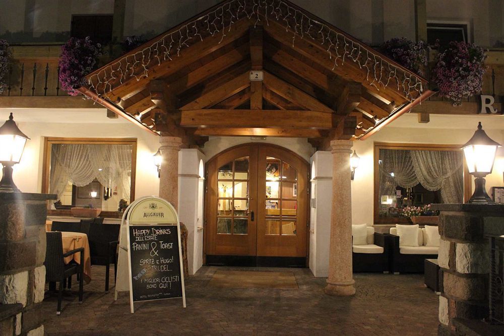 Hotel Rosalpina Soraga Esterno foto