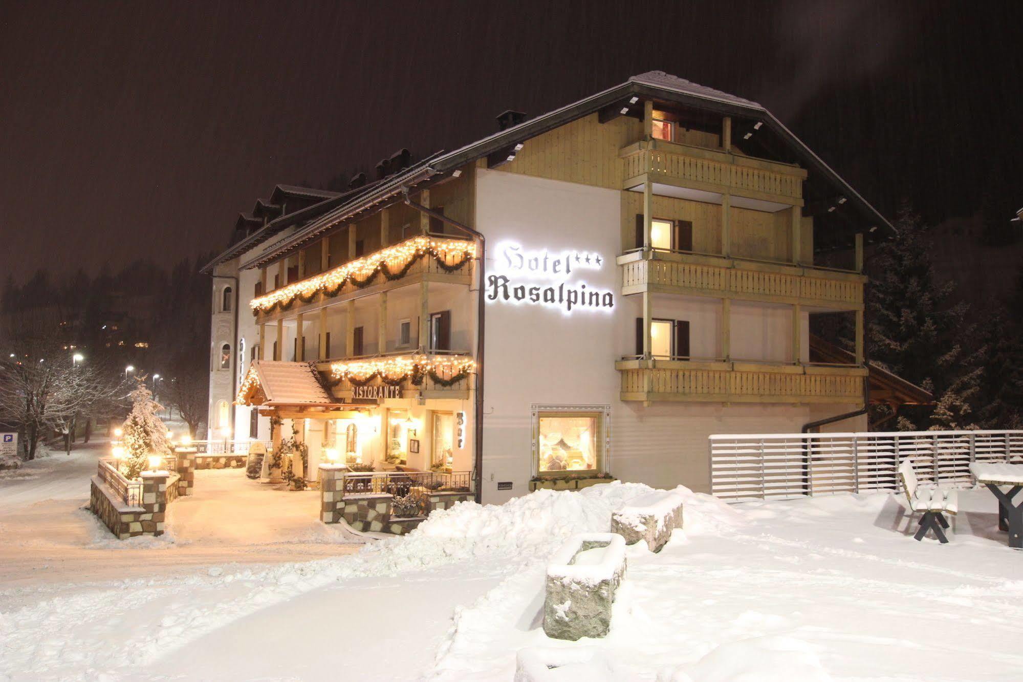Hotel Rosalpina Soraga Esterno foto