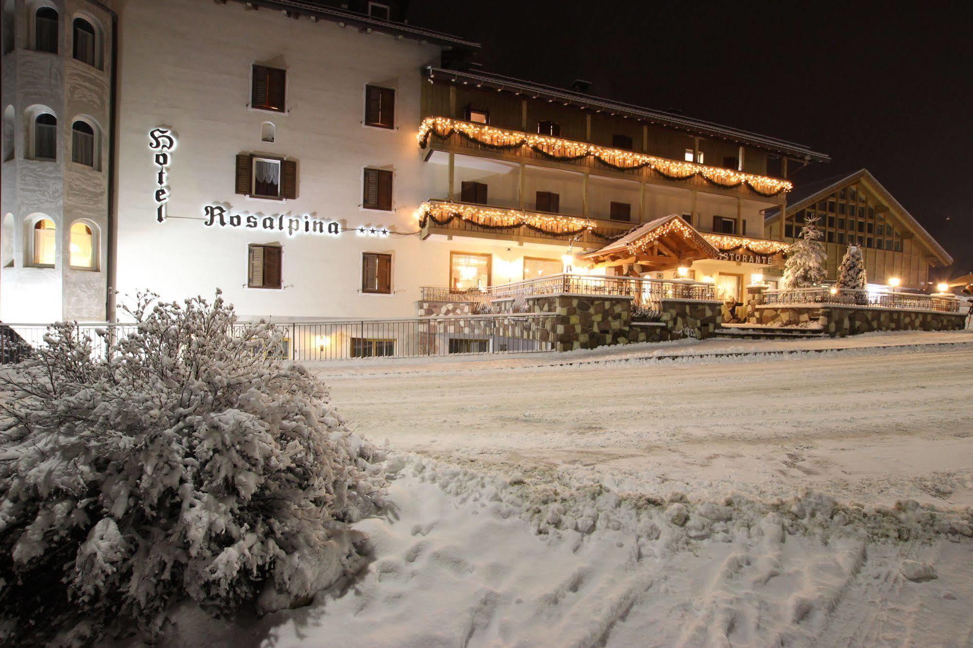 Hotel Rosalpina Soraga Esterno foto